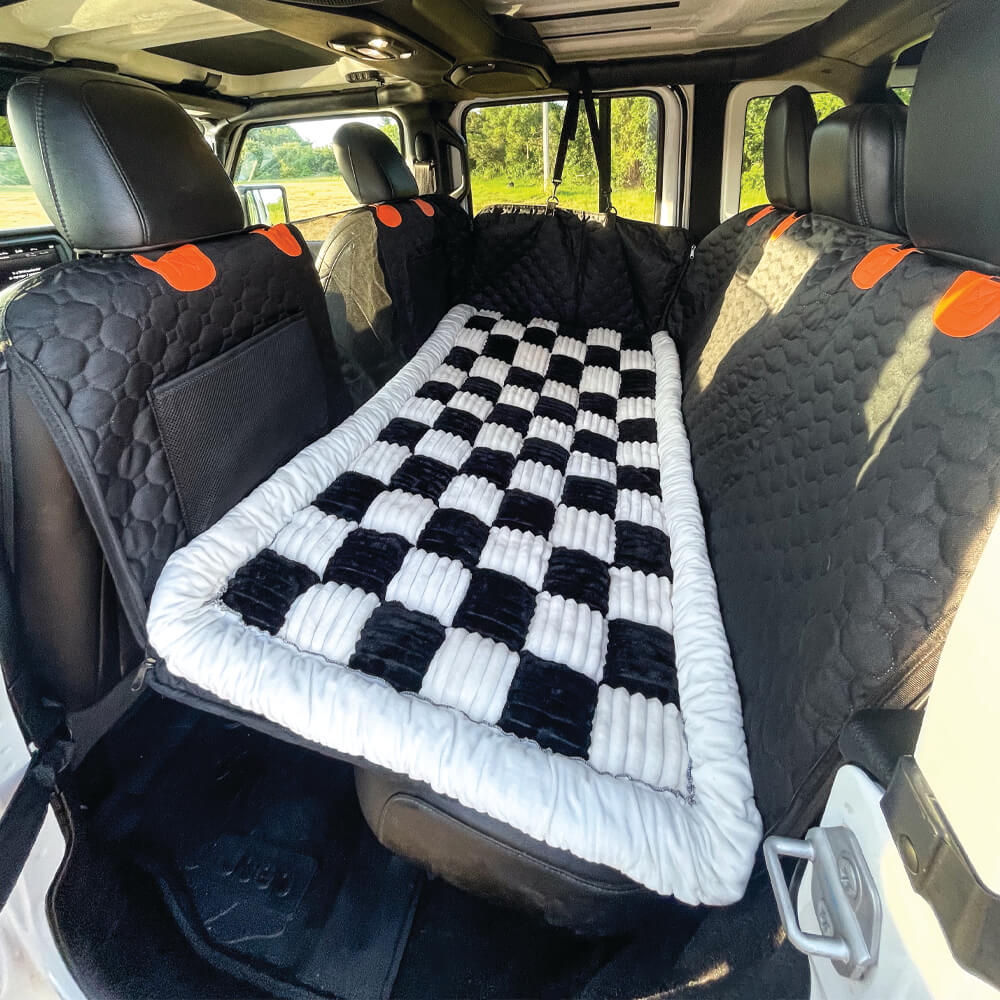 PawMint 2.0™ - Hard Bottom Back Seat Extender + (FREE Dog Bed)