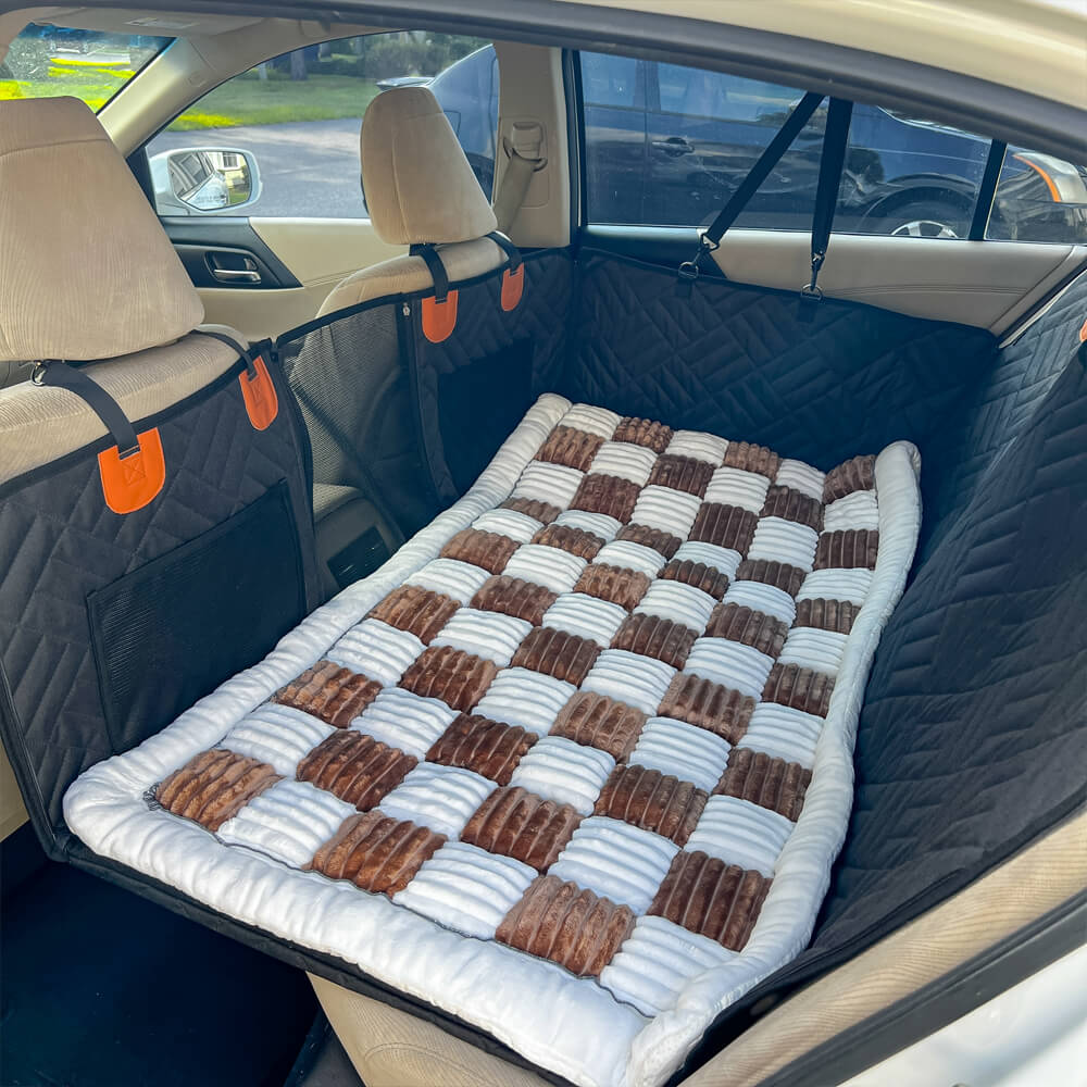 PawMint 2.0™ - Hard Bottom Back Seat Extender + (FREE Dog Bed)
