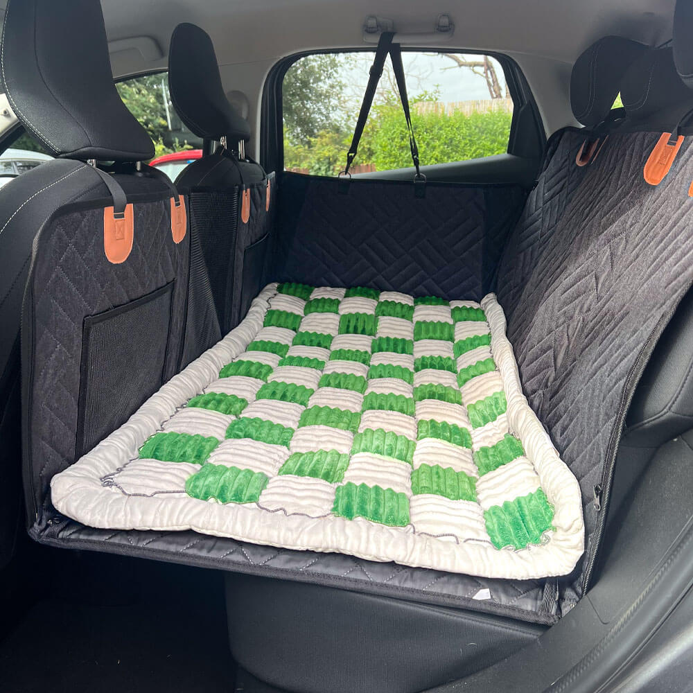 PawMint 2.0™ - Hard Bottom Back Seat Extender + (FREE Dog Bed)